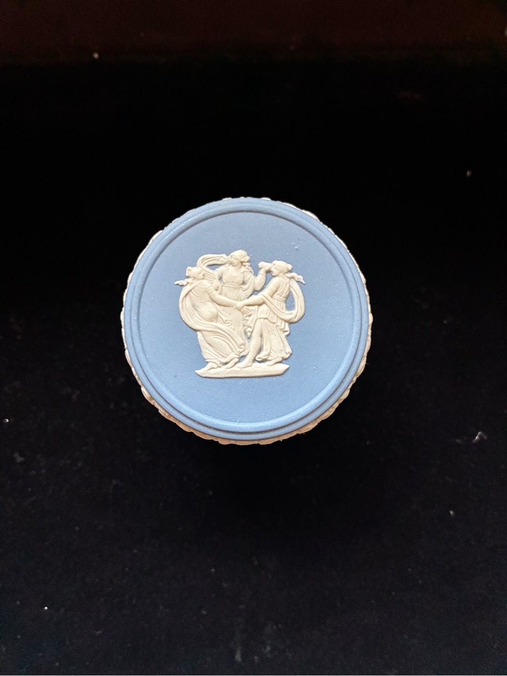 Wedgwood Blue and White Jasperware Round Jewelry Box